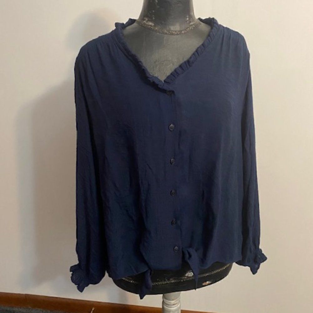 Zac & Rachel Navy Blue V-neck Ruffle collar and sleeves , size 3X